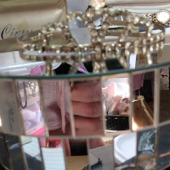 Sparkling Silver Rhinestone Tiara - Picture 6 of 8